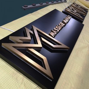 High reputation China Custom Gold Metal Stainless Steel Channel Letter Advertising Sign